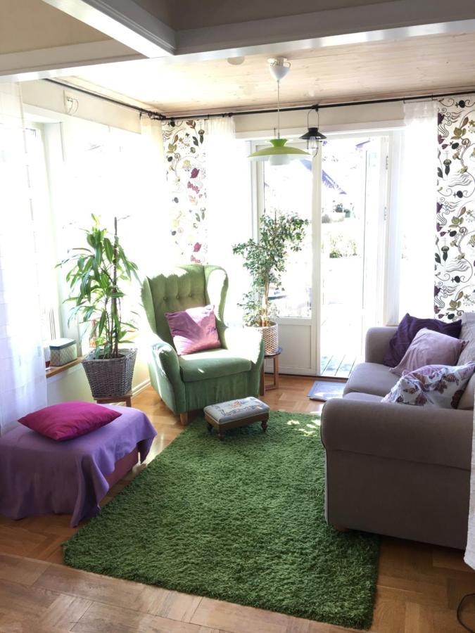 Bo Naera Och City. Göteborg